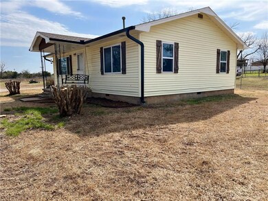 37007 Lake Rd, Shawnee, OK 74801 - photo 2