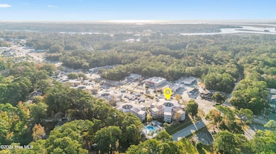 Close to Sunset Beach and Cherry Grove!