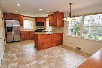 This kitchen is gorgeous.  All SS appliances.  New