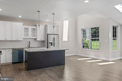 127 Meadow View Ln, Lansdale, PA 19446 - photo 6