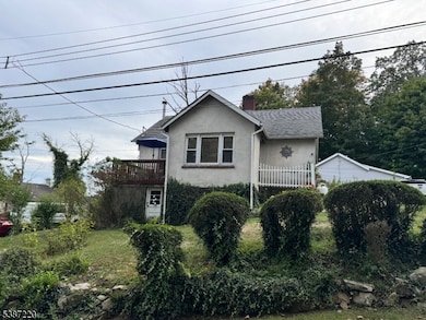 8 Hopatcong St, Hopatcong, NJ 07843 - photo 2