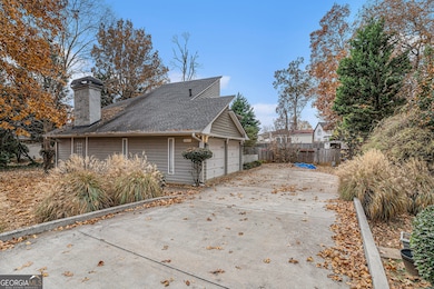 2323 Benji Blvd SE, Conyers, GA 30013 - photo 2