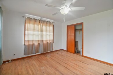 410 Drexel St, Palestine, TX 75803 - photo 6