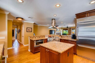 127 E Royal Palm Rd Phoenix AZ-large-006