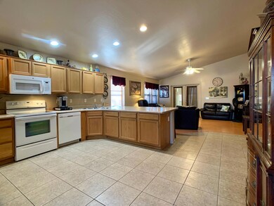Open Kitchen