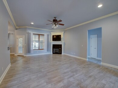 5607 Nottingham Place, Bartlesville, OK 74006 - photo 4