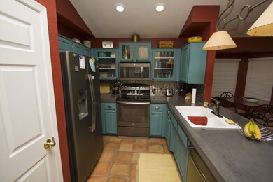 3 Kitchen