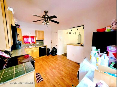 326 Bowman St, Wilkes Barre, PA 18702 - photo 5