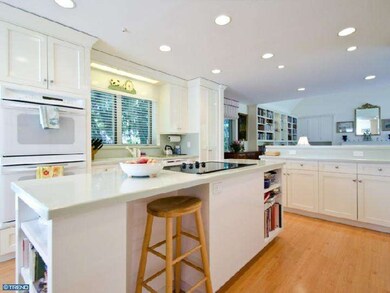 33 Constitution Hill W, Princeton, NJ 08540 - photo 7