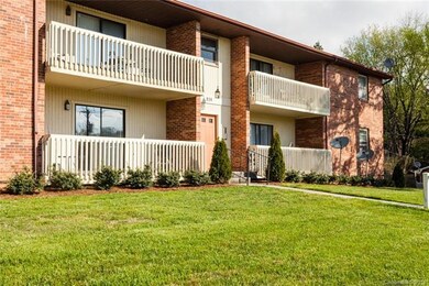 939 Brookside Camp Rd unit A1, Hendersonville, NC 28792 - photo 2