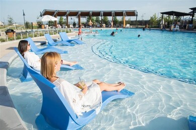 Resort Style Pool Now Open!
