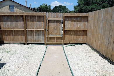 1919 Country Village Blvd unit B, Humble, TX 77338 - photo 3