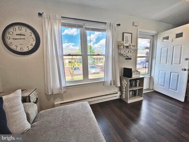 468 Blaker Dr, East Greenville, PA 18041 - photo 3