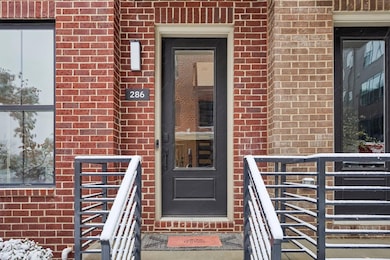 286 Dickenson St, Columbus, OH 43215 - photo 5