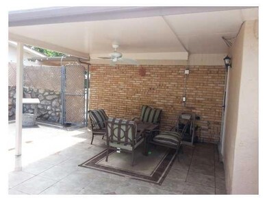 10273 Bush Ln, El Paso, TX 79925 - photo 6