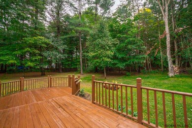 119 Chelsea Dr, Saratoga Springs, NY 12866 - photo 7