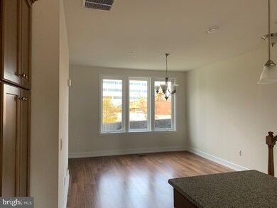 1015 Lakeview Ct Lakeview Ct, King of Prussia, PA 19406 - photo 2