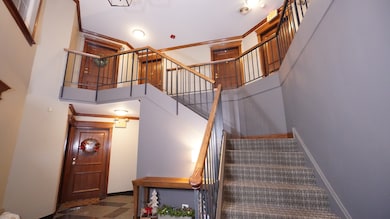 123 Willow Brook Ct unit 3, Schaumburg, IL 60195 - photo 2