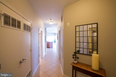 8045 Newell St unit 524, Silver Spring, MD 20910 - photo 4