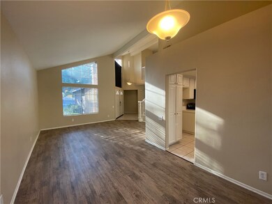 32770 Royal Oak Ln, Lake Elsinore, CA 92530 - photo 2