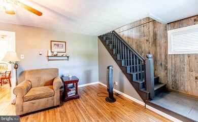 362 Fricks Lock Rd, Pottstown, PA 19465 - photo 4