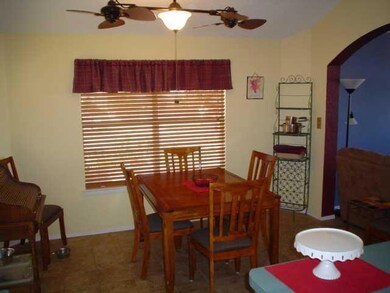 13900 Desert Song Dr, Horizon City, TX 79928 - photo 3