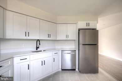 302 Mayfair Ave, Washington Township, NJ 08080 - photo 2