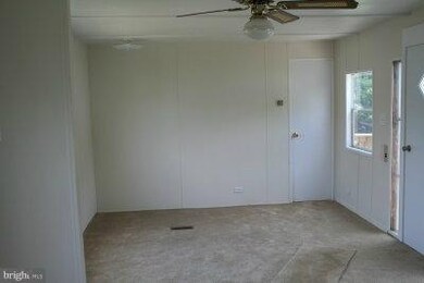 104 Massanutten St, Edinburg, VA 22824 - photo 5