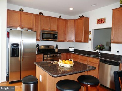 2231 William Harris Way, Woodbridge, VA 22191 - photo 4