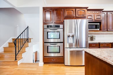 18 Poplar St, Sudbury, MA 01776 - photo 4