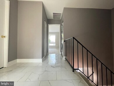 7512 Clemson Ct unit 90, Manassas, VA 20109 - photo 6