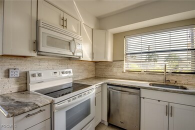 628 SE 12th Ct unit 37, Cape Coral, FL 33990 - photo 7