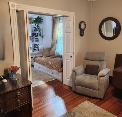 9 May St unit 1, North Andover, MA 01845 - photo 3