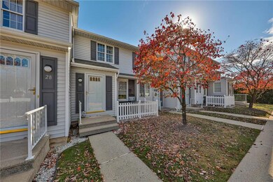 30 Lawnherst Ct, Easton, PA 18045 - photo 2