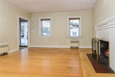 31 Holland Ave, Riverside, RI 02915 - photo 5