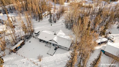 6851 E Maple St, Palmer, AK 99645 - photo 4