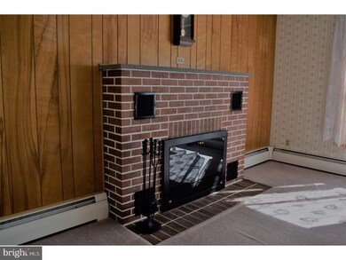 1687 County Line Rd, Bechtelsville, PA 19505 - photo 5