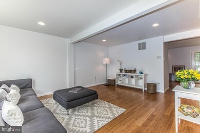 12362 Bonfire Dr, Reisterstown, MD 21136 - photo 7