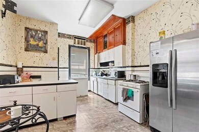 249 Armstrong Ave, Jersey City, NJ 07305 - photo 4