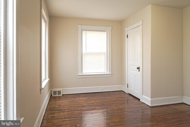 328 E Jackson St, New Holland, PA 17557 - photo 7