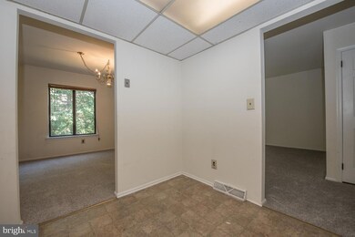 202 Danor Ct, Chesterbrook, PA 19087 - photo 5