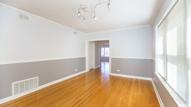 6336 N Rockwell St unit 2, Chicago, IL 60659 - photo 7