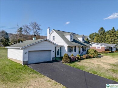 829 E Main St, Weatherly, PA 18255 - photo 2