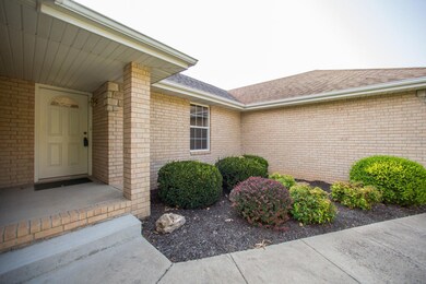 824 S Barberry Ct, Nixa, MO 65714 - photo 4