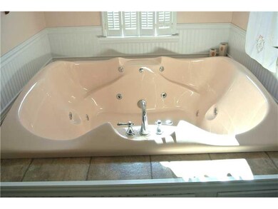 Master Bath/Spa.
