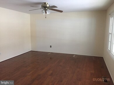 12313 Welling Ln, Bowie, MD 20715 - photo 2