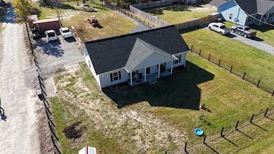 2823 Old Gilliard Rd, Holly Hill, SC 29059 - photo 3