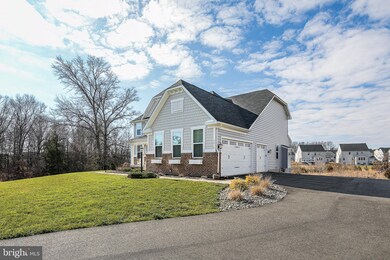 7016 Lake Dr, Warrenton, VA 20187 - photo 3