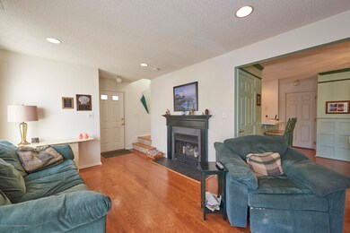 40 Phoenix Ct, Tinton Falls, NJ 07712 - photo 7