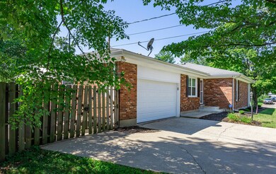 2307-Renown-Dr-09112020-005